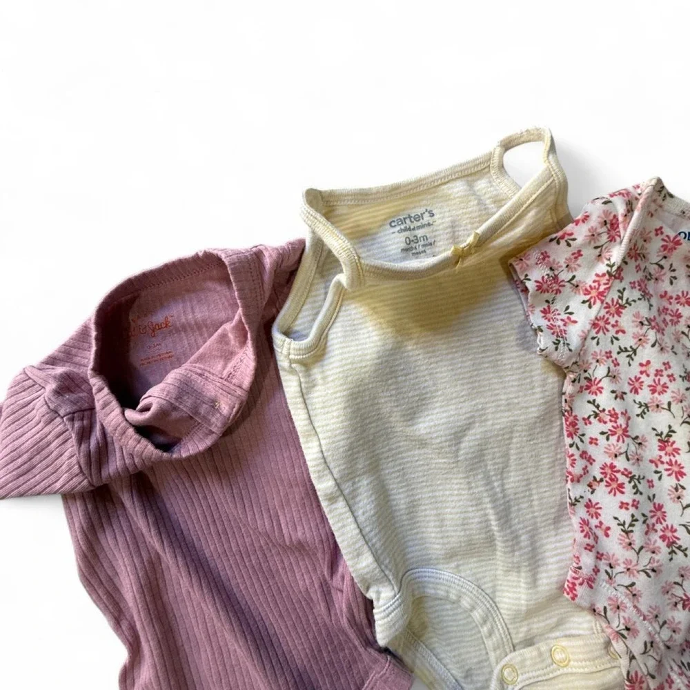 Baby Girl 0-3M Bodysuit Bundle 7 Pc Old Navy Carter's Floral Pink Onesies